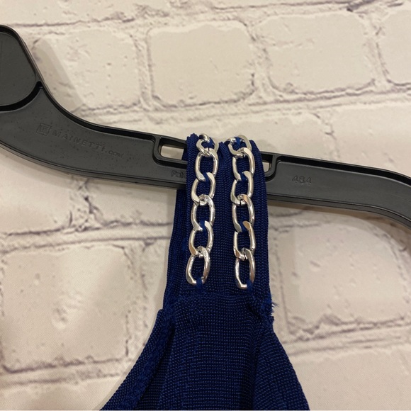 Travelers By Chicos Womens Shirt sz 2 Petite LP Blue Cold Shoulder Chain NWT - Picture 4 of 6